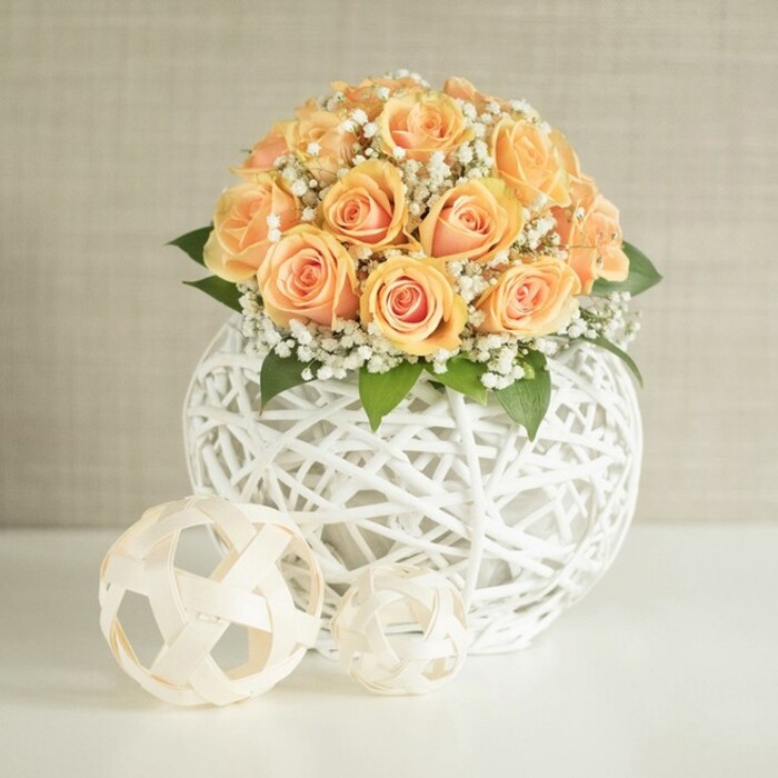 ORANGE ROSES WEDDING ARRANGEMENT